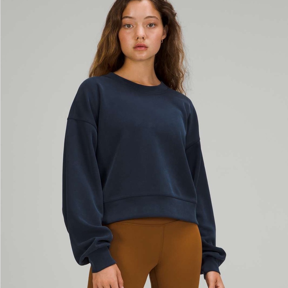 lululemon athletica Navy Blue Cropped Crewneck Sweatshirt
